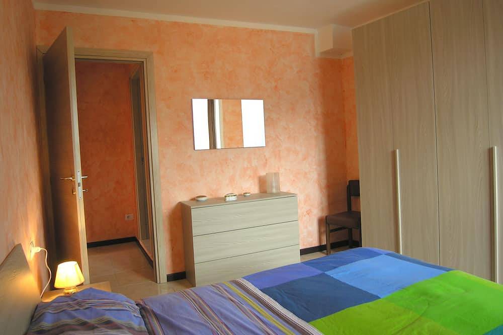 Ganze Wohnung, Casa Gabri Wohnung mit Seeblick in Santa Maria Rezzonico, Comune di San Siro