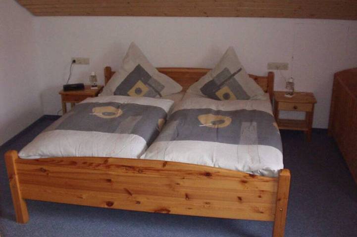 Ganze Wohnung, Ferienwohnung 40m² Typ B Parterre, 1 Schlafzimmer, max. 2 Personen - Haus in Wellendingen (Bonndorf), Bonndorf im Schwarzwald