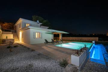 Villa Mit Pool für 6 Personen in Vinez, Ostküste Istrien, Bild 4