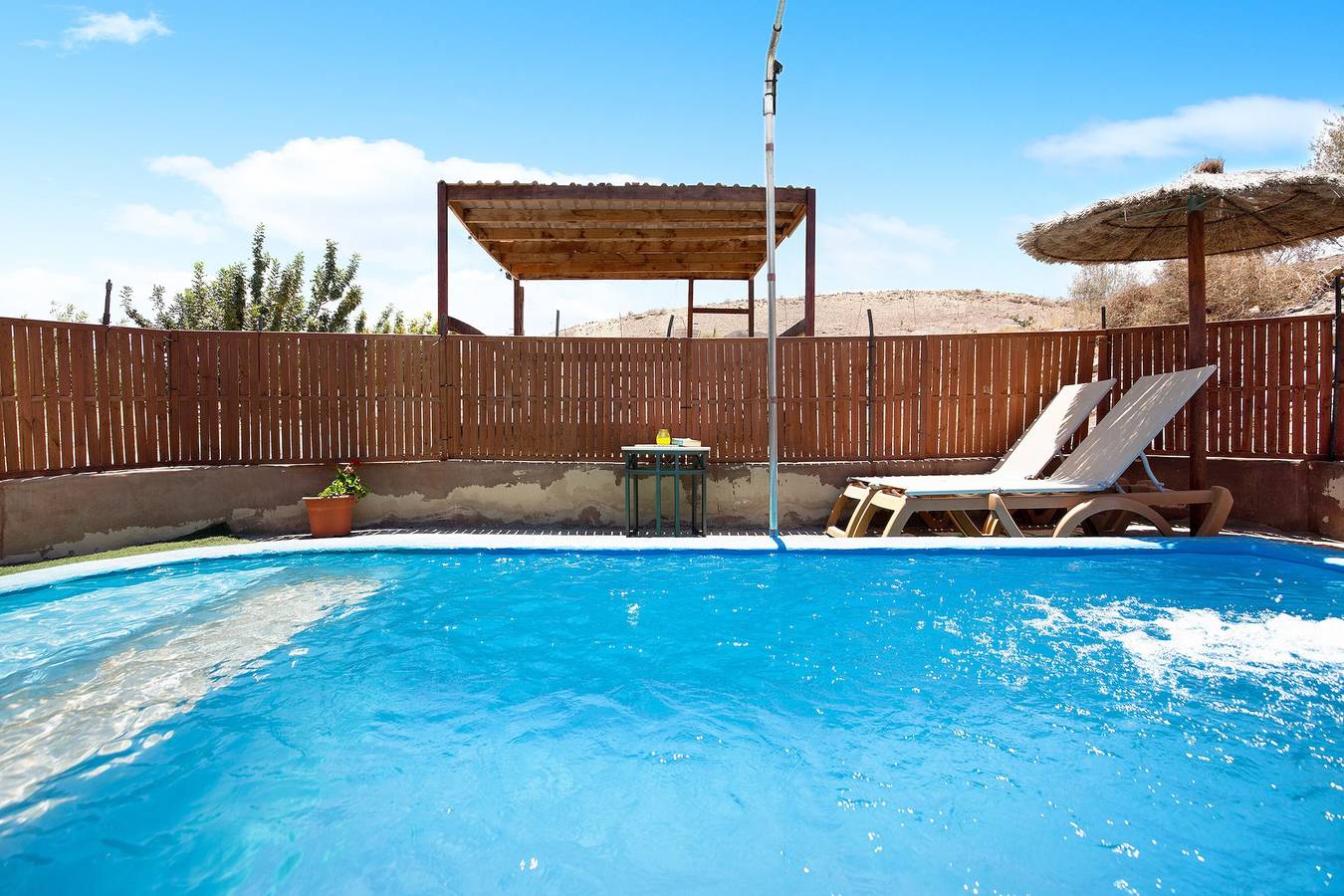 Nur für Erwachsene: Ferienhaus Alma Eco-Rústico mit gemeinschaftlichem Pool und Terrasse in Gran Tarajal, Fuerteventura