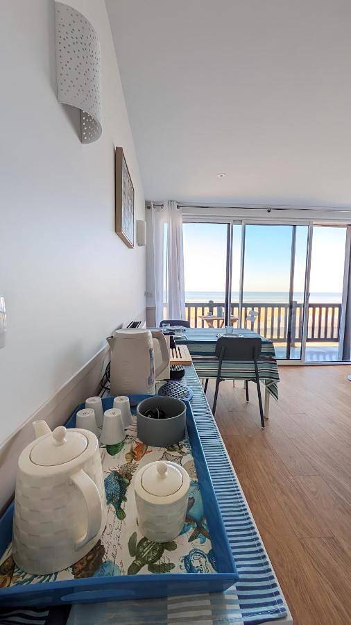 Gîte pour 4 personnes, avec balcon et vue dans Office De Tourisme De Blonville Benerville Tourgeville - 4