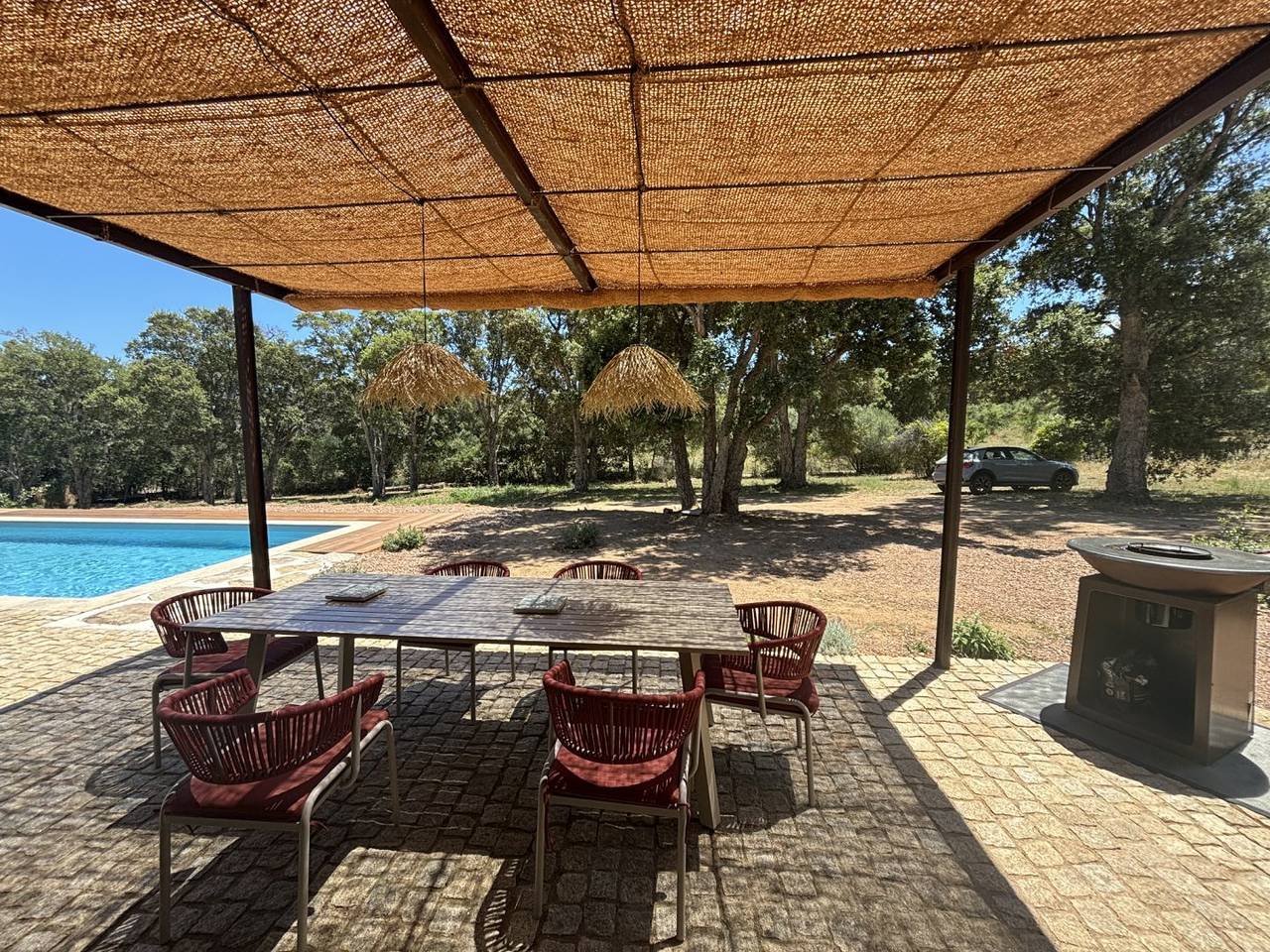 Villa neuve avec piscine, 400 m plage de la pinède à Pinarello in Pinarellu, Zonza