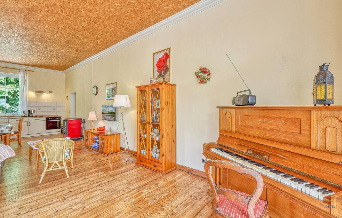Wohnung mit Terrasse, Parkplatz und Küche in der Nähe von Strand und See in Boitzenburger Land, Barnimerland Region