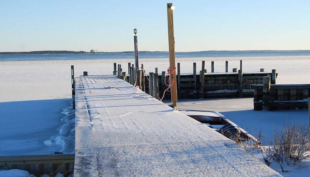 Riverside Lodge Bed & Breakfast on the Honga River    Unit C in Chesapeake Bay