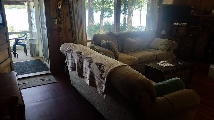 Cabin for 10 people, with yard in Lake Winnipesaukee