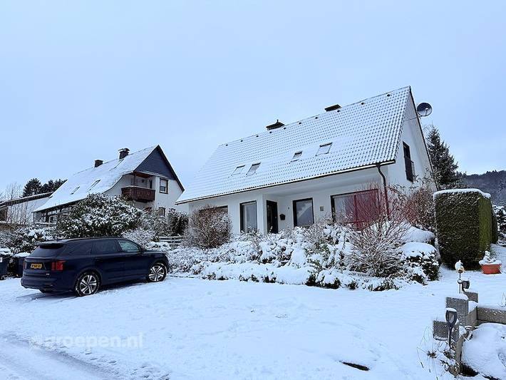 Ferienhaus für 12 Personen, mit Sauna und Balkon/Terrasse sowie Terrasse in Winterberg - 2