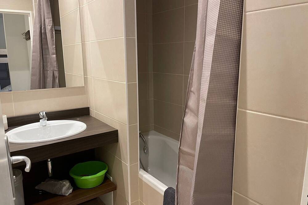 Ganze Wohnung, Gourette: Studio für 6 Pers, Pool, Haustiere erlaubt in Gourette, Eaux-Bonnes