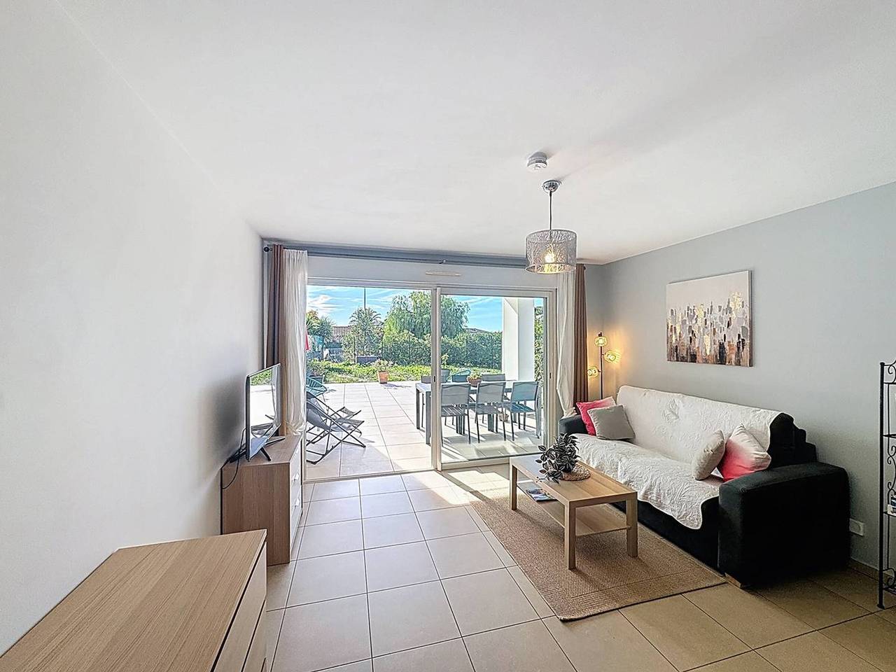 Gehele studio, Studio with Garden and Private Parking in La Ciotat in La Ciotat, Marseille en omgeving