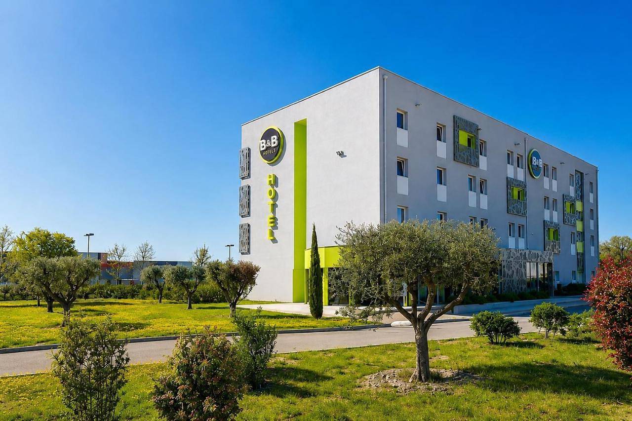 B&B Hotel Saint-Martin-de-Crau Alpilles Camargue in Saint-Martin-de-Crau, Côte méditerranéenne (France)