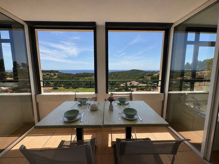 Gîte pour 6 personnes dans Golf De Fregate