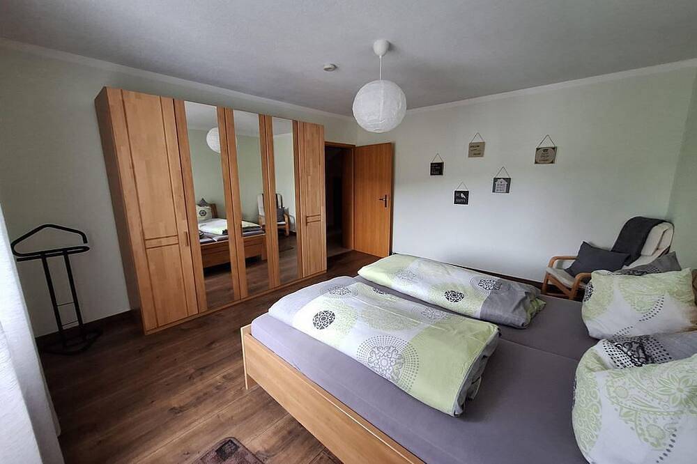 Ganze Wohnung, Ferienwohnung Familie Weyers - 2-Bett-Ferienwohnung in Ulmen, Cochem-Zell