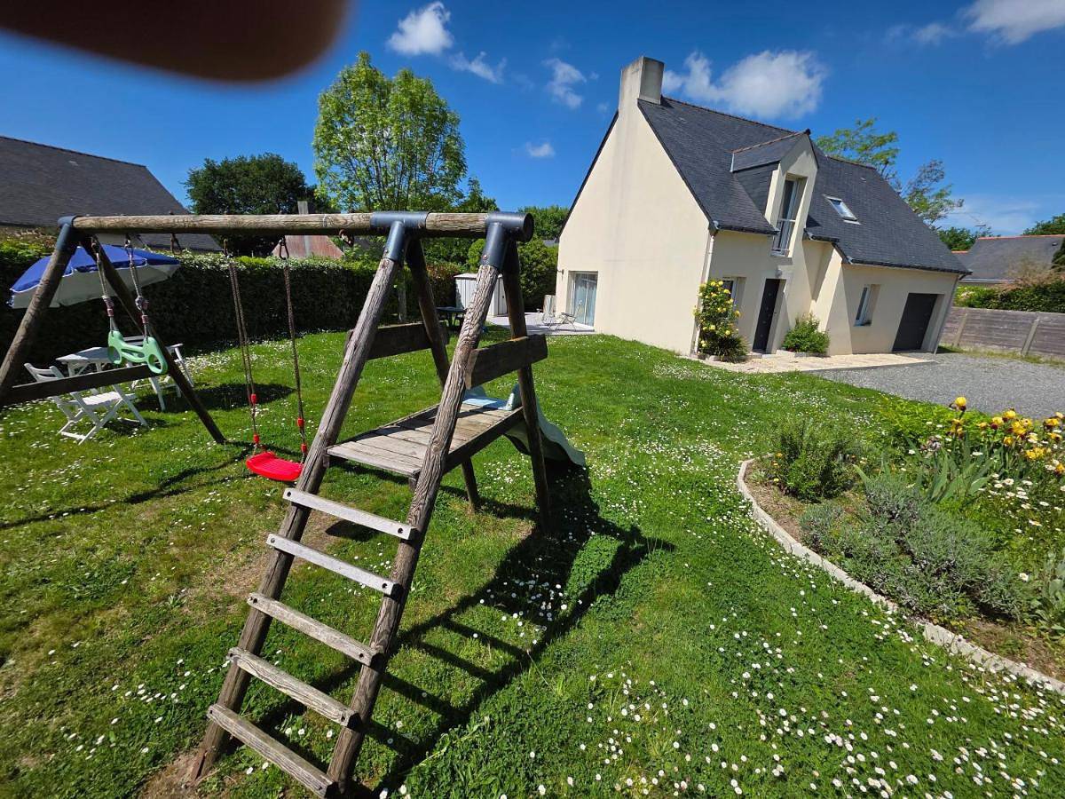 Maison de famille située à Saint-Molf. in Saint-Molf, Côte d'Amour