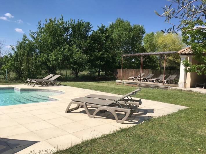 Chambre d’hôte pour 2 personnes, avec terrasse ainsi que jardin et piscine à Venasque - 3