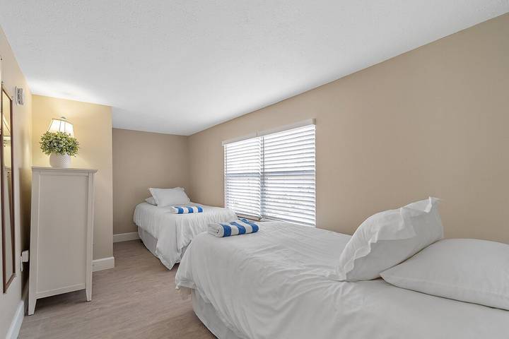 Vacation rental for 10 people, with yard and terrace in Siesta Key Beach