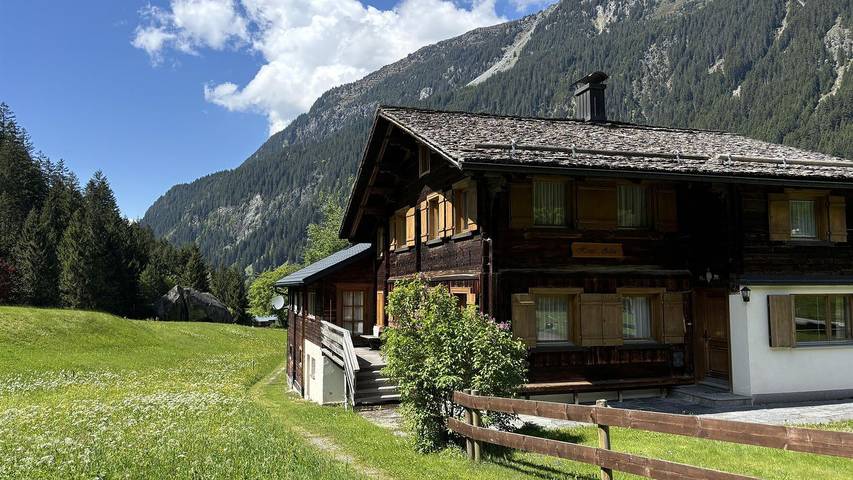 Location de vacances pour 7 personnes, avec jardin dans Partenen - 3