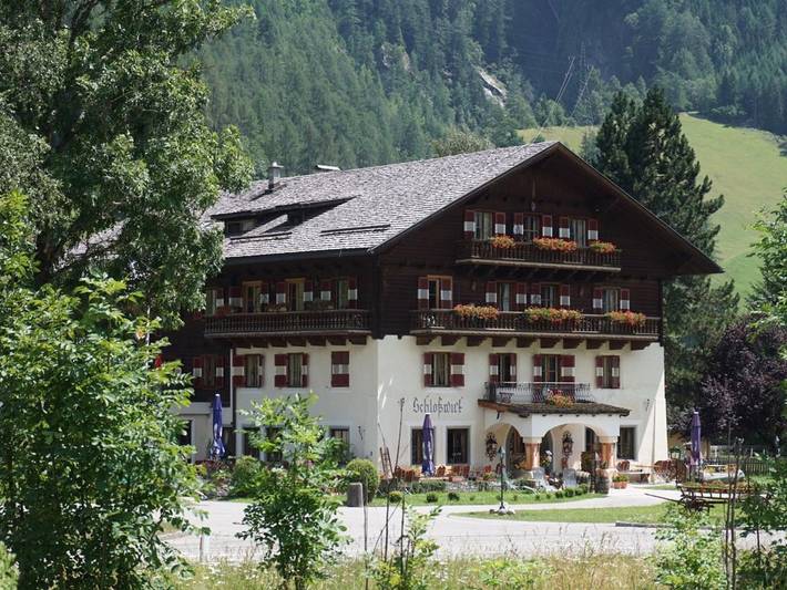 Hotel Schlosswirt - Einzelzimmer in Hohe Tauern, Großkirchheim