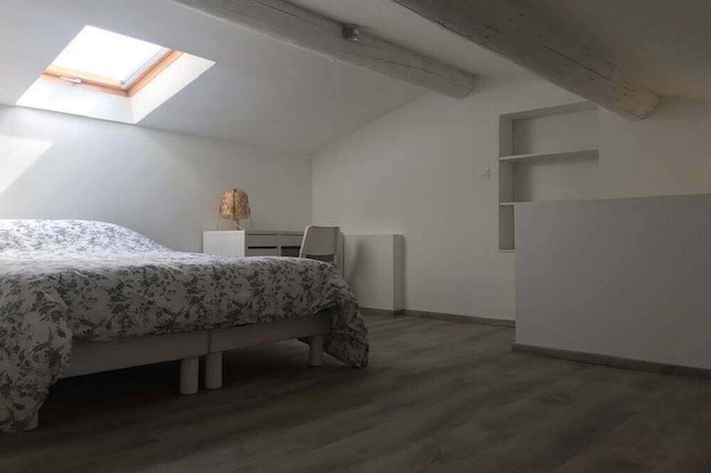 Le Dracena - Gîte en duplex avec piscine à Pélissanne (2-4 p.) in Pélissanne, Région d'Aix-en-Provence