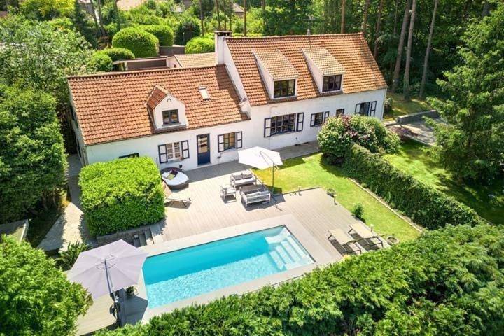 Villa pour 10 personnes, avec piscine et jardin, animaux acceptés