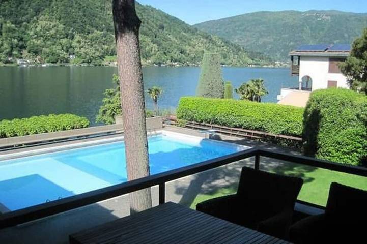 Gîte pour 4 personnes, avec jardin ainsi que piscine et sauna dans Riva San Vitale