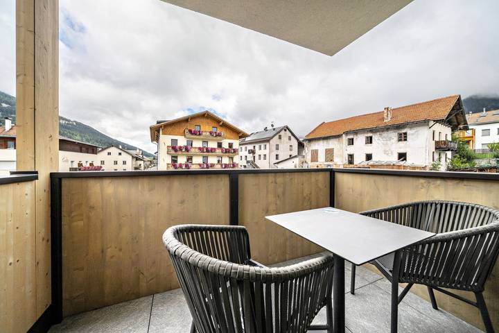Entire apartment, Apartment "Lamm 2" with Mountain View, Balcony & Wi-Fi in St. Valentin auf der Haide, Graun