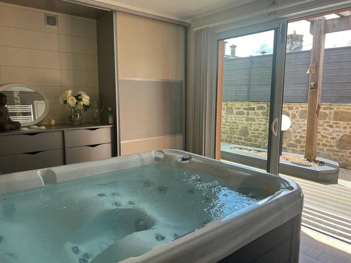 Gîte pour 4 personnes, avec jardin ainsi que sauna et terrasse, animaux acceptés à La Ferrière-aux-Étangs - 3