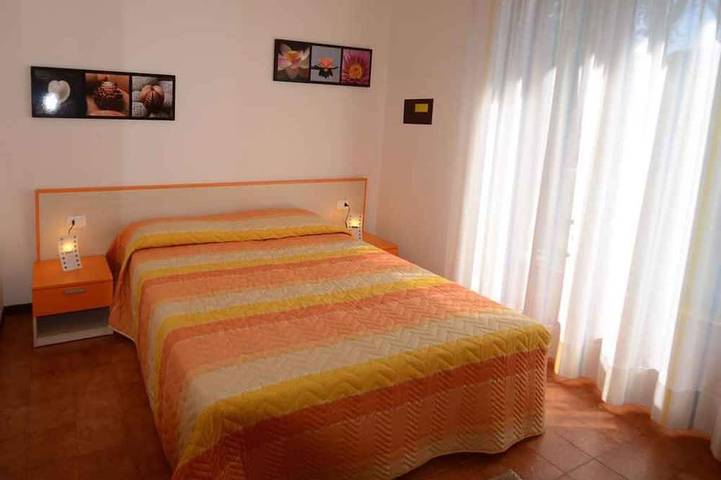 Bungalow für 6 Personen, mit Garten in Bibione - 2