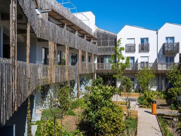 Location de vacances pour 2 personnes, avec jardin, adapté aux familles à La Rochelle