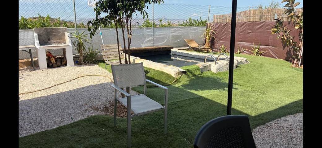 Casa rural para 2 personas, con Jacuzzi y Terraza además de Jardín y Piscina en Molina de Segura