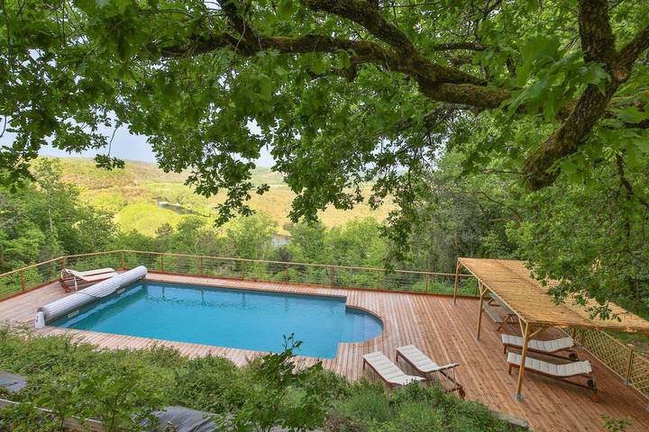 Location de vacances pour 10 personnes, avec terrasse et jardin à Vitrac - 2