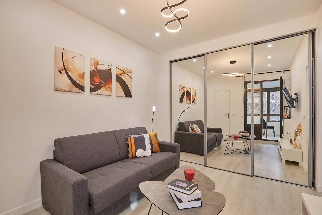 Appartement entier, Modern Suite with Patio Boulogne-Billancourt in Boulogne-Billancourt, Hauts-de-Seine