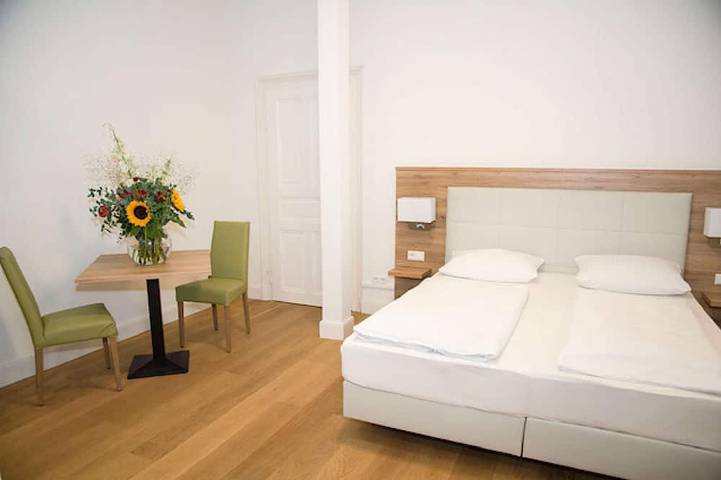Ferienwohnung für 3 Personen, mit Terrasse in Heidelberg