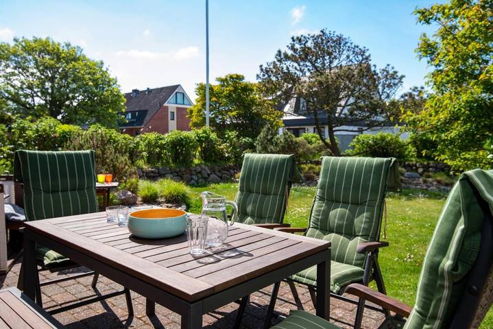 Ferienhaus für 5 Personen, mit Garten in Wenningstedt - 2