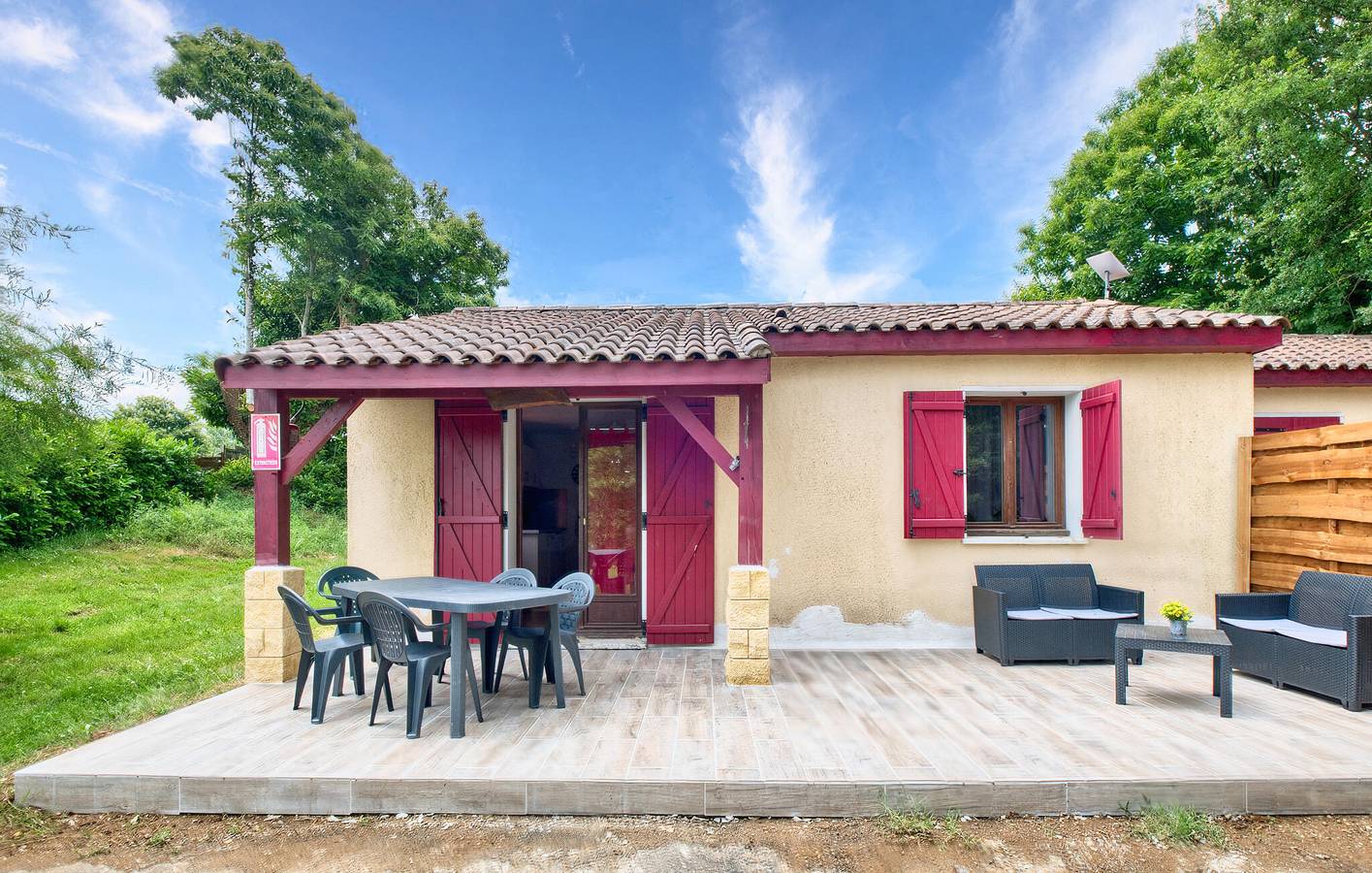 Gemütliche Wohnung mit Pool und Garten bei Saint-Crépin-et-Carlucet in Saint-Crépin-et-Carlucet, Périgord Noir