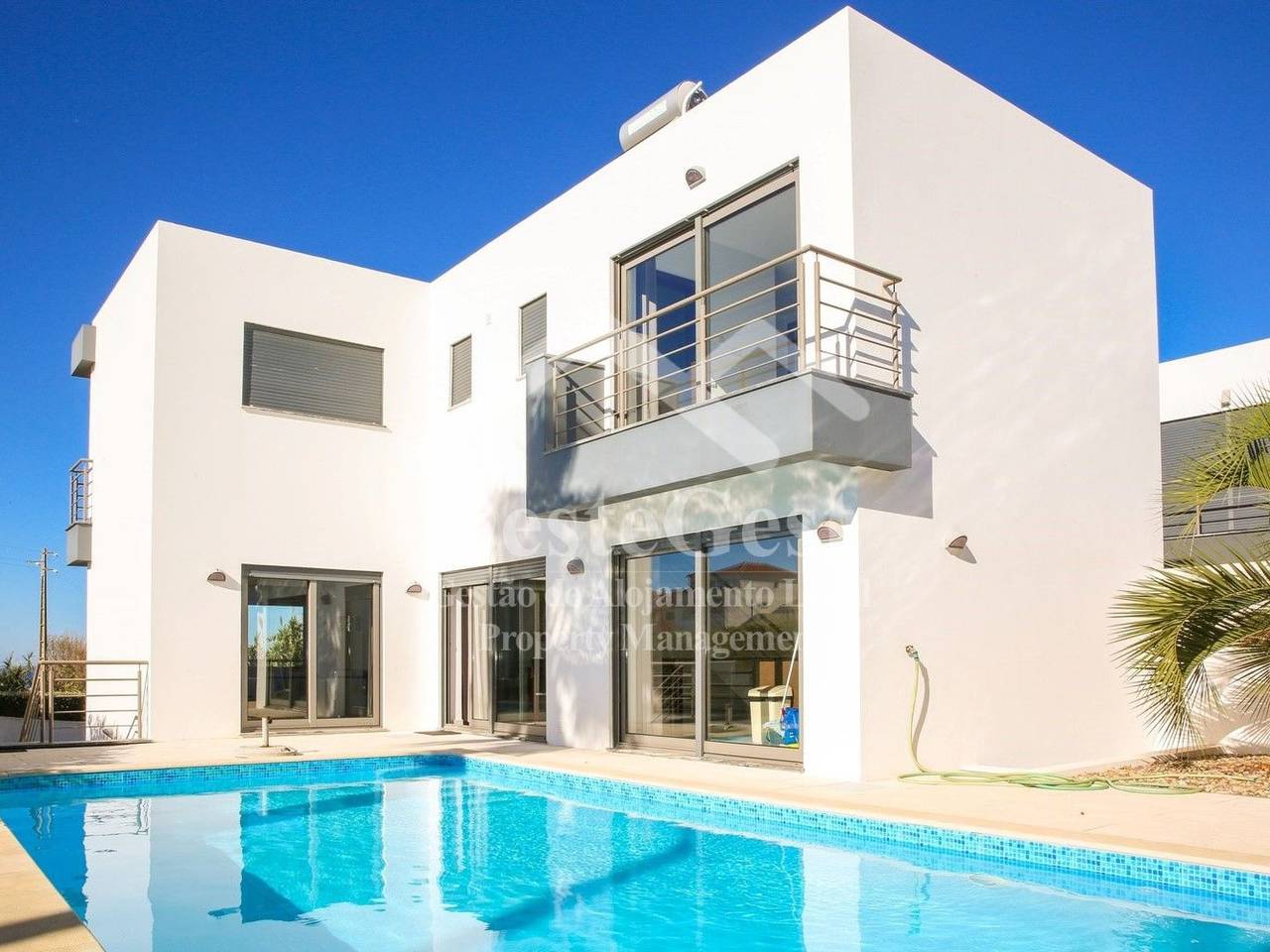 Villa Azinhança do Mar in Atalaia, Distrito de Lisboa