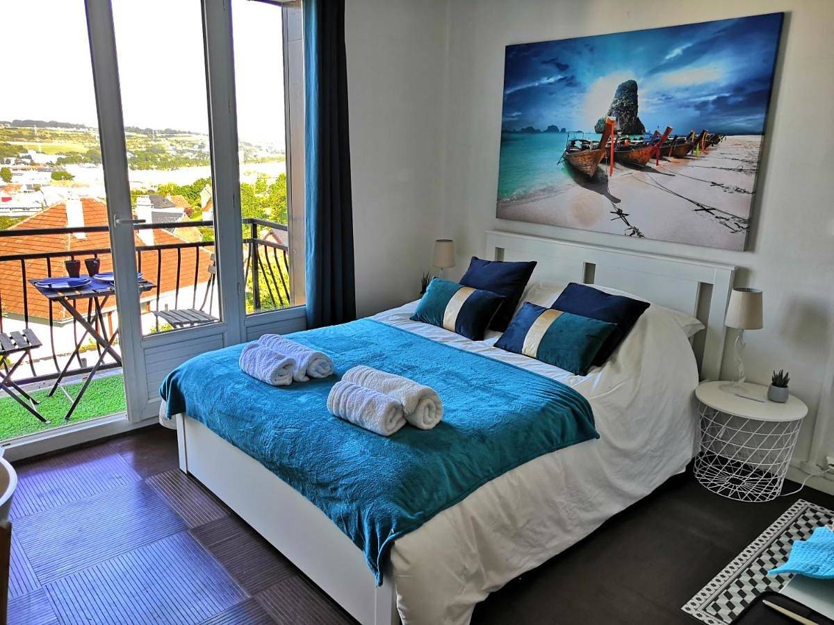 Appartement entier, Studio with Sea View in Dieppe, Région de Dieppe