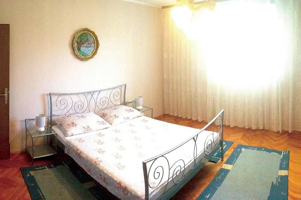 Appartamento intero, Fantastico appartamento a Kastel. in Kastel Gomilica, Kastela