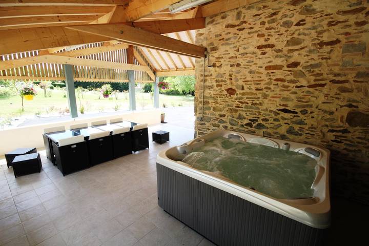 Gîte pour 6 personnes, avec jardin, animaux acceptés à Salies-de-Béarn - 2