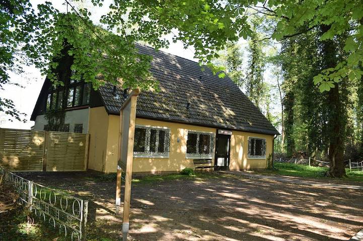 Ferienwohnung für 4 Personen, mit Garten und Pool sowie Sauna in Arendsee