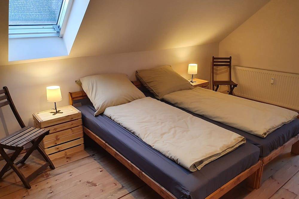 Ganze Wohnung, Wunderschönes 100qm Appartement auf dem Auenhof in Wustermark im Havelland in Wustermark, Havelland