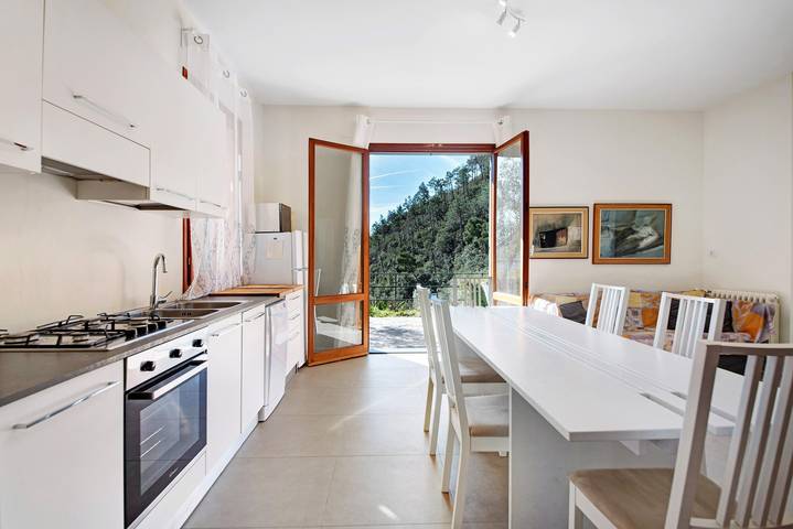 "Villa Del Sole" con vista mare, giardino e terrazza in Bonassola (Città), Bonassola
