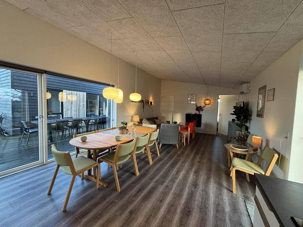 Großzügiges Ferienhaus in Egsmark – für 10 Personen, strandnah und naturnah in Egsmark Strand, Süddjursland