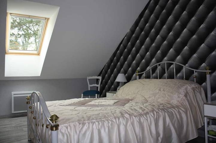 Location de vacances pour 7 personnes, avec terrasse et jardin, animaux acceptés à Mons-Boubert - 2