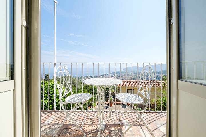 Villa für 12 Personen, mit Balkon - 1