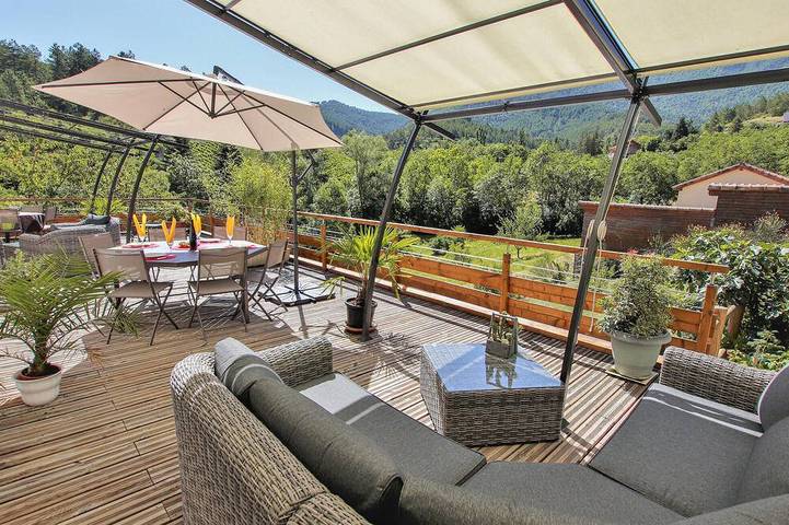 Location de vacances pour 4 personnes, avec Jardin dans Espenel