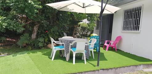 Location de vacances pour 6 personnes, avec vue et jardin dans Riviere Du Mat