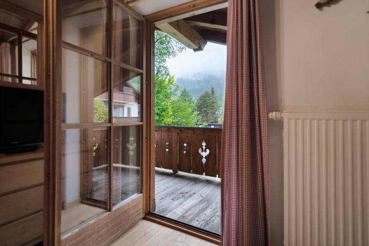 Ferienwohnung für 3 Personen, mit Balkon an der Zugspitzland - 2