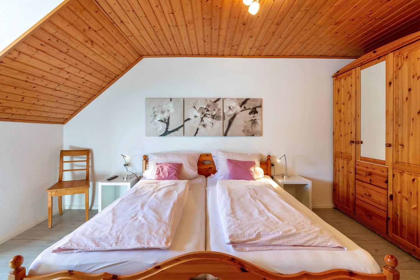 Zimmer 'Zimmer 2' mit gemeinsamer Terrasse, gemeinsamem Garten und Wi-Fi in Schönau im Schwarzwald, Südschwarzwald