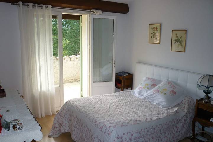 Location de vacances pour 6 personnes, avec jardin et balcon dans Garde-Colombe - 3