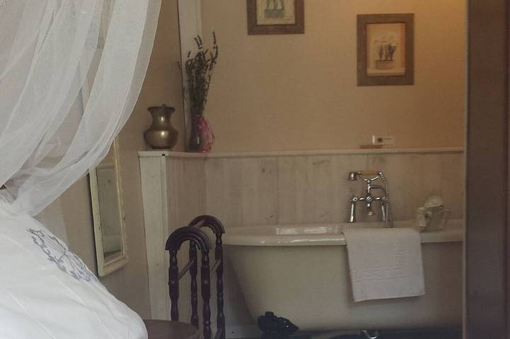 Gîte pour 6 personnes, avec piscine et jardin à Saint-Palais-de-Phiolin - 4