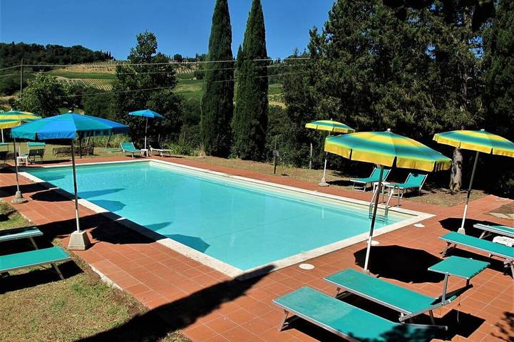 Agriturismo voor 3 personen, met zwembad en tuin in San Gimignano